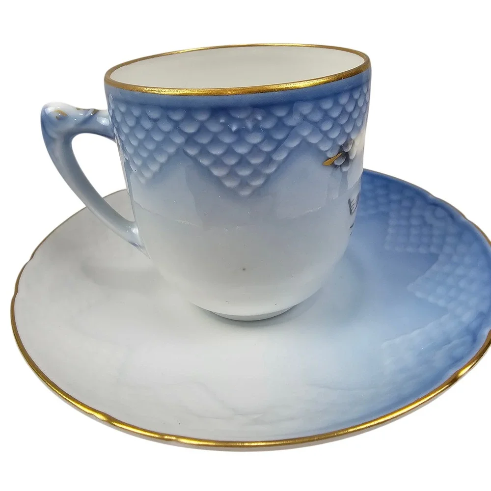 Bing & Grondahl Seagull Teacup Saucer Set Gold Trim‎ Danbury Mint 3309/460 Blue
